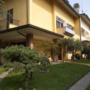 Accogliente A Due Passi Dal Metro Di Milano - Casa Adriana Cologno Monzese