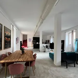 La Casa Di Wayne Ferienhaus
